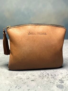 Deux Mains Leather Cosmetic Bag